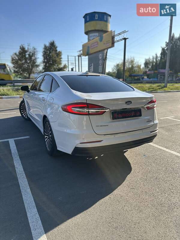 Седан Ford Fusion 2019 в Белогородке