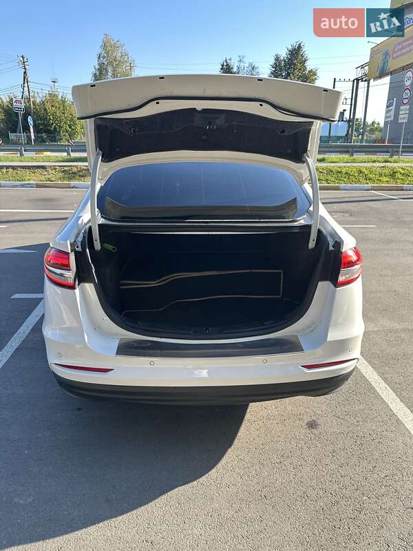 Седан Ford Fusion 2019 в Белогородке