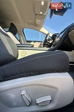 Седан Ford Fusion 2019 в 