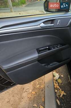 Седан Ford Fusion 2015 в Дніпрі
