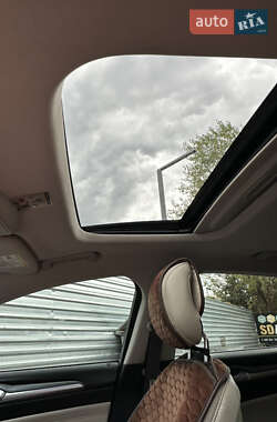 Седан Ford Fusion 2014 в 