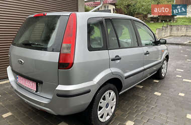 Хетчбек Ford Fusion 2005 в 