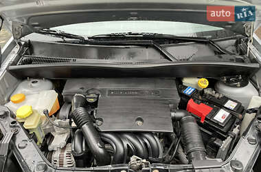 Хетчбек Ford Fusion 2005 в 