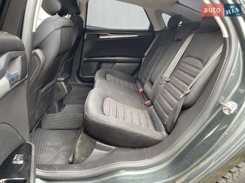 Седан Ford Fusion 2015 в Луцке фото 4 Седан Ford Fusion 2015 в Луцке