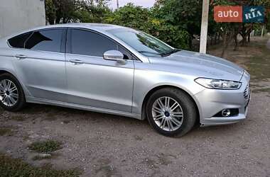 Седан Ford Fusion 2014 в 
