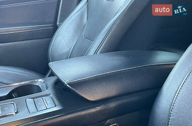 Седан Ford Fusion 2018 в 