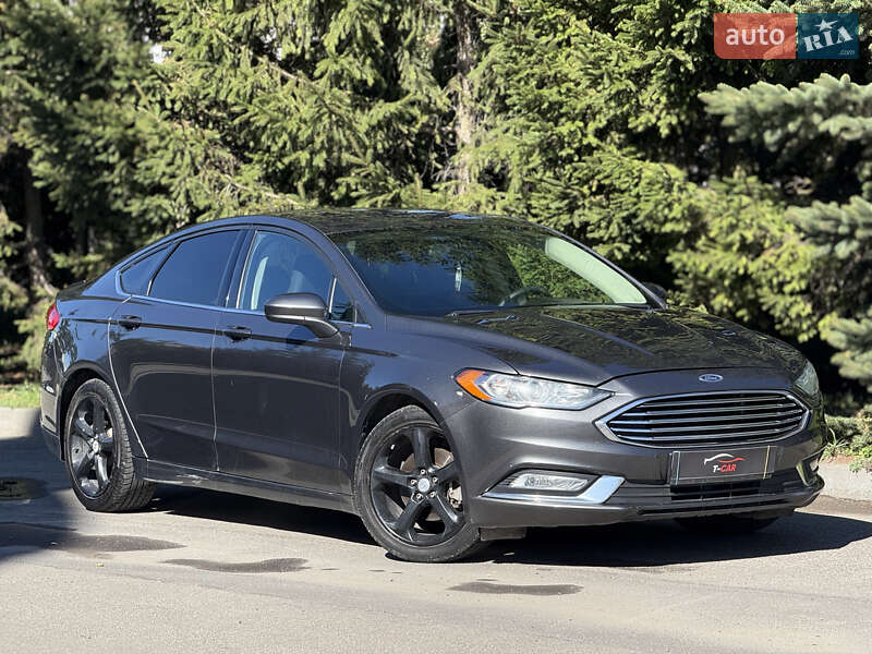 Седан Ford Fusion 2018 в Тернополі