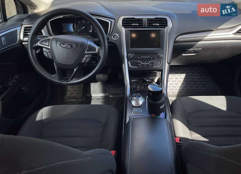 Седан Ford Fusion 2017 в Києві