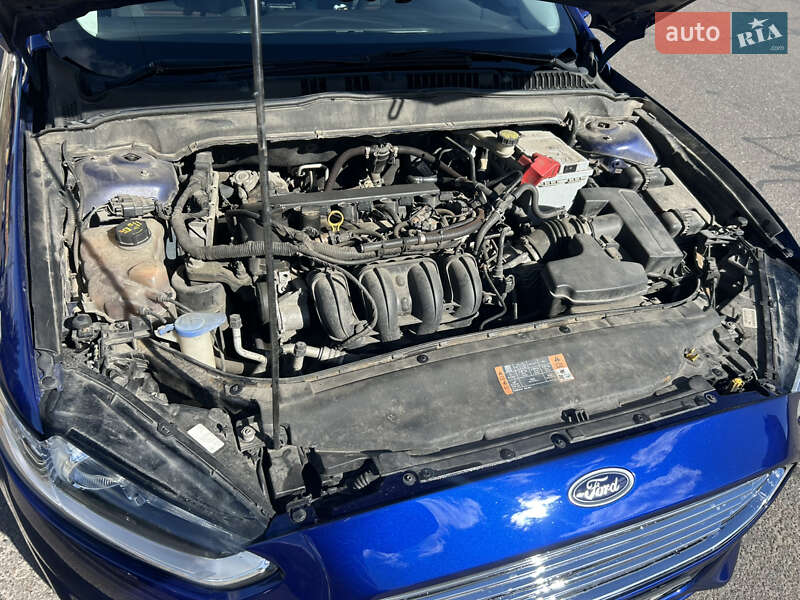 Седан Ford Fusion 2015 в Киеве