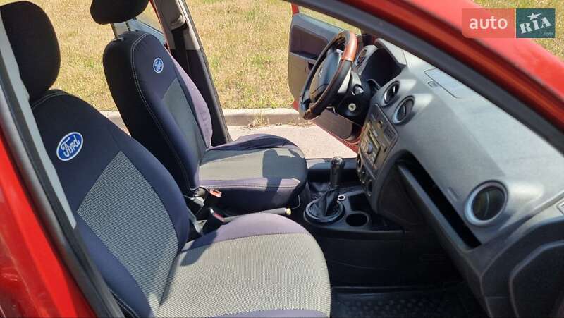 Хэтчбек Ford Fusion 2007 в Киеве