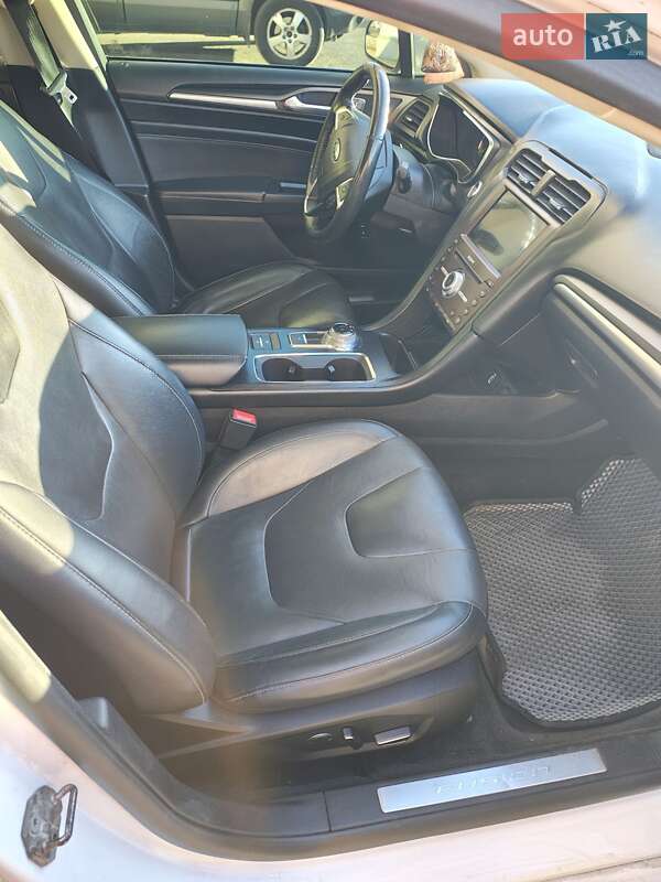 Седан Ford Fusion 2017 в Києві фото 12 Седан Ford Fusion 2017 в Києві