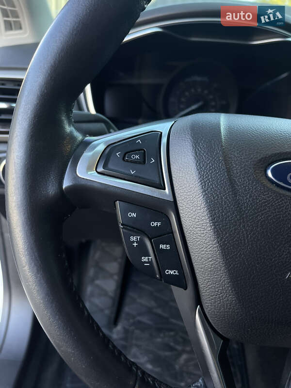 Седан Ford Fusion 2015 в Киеве