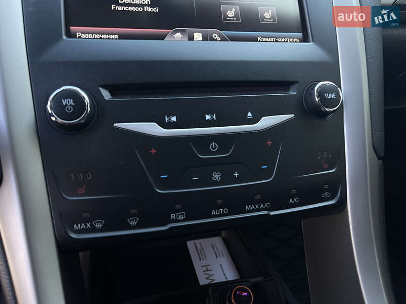 Седан Ford Fusion 2015 в Киеве
