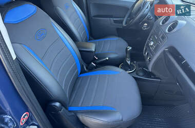 Хетчбек Ford Fusion 2011 в 