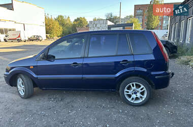 Хетчбек Ford Fusion 2003 в 