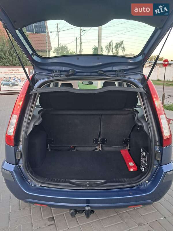Хэтчбек Ford Fusion 2006 в Прилуках
