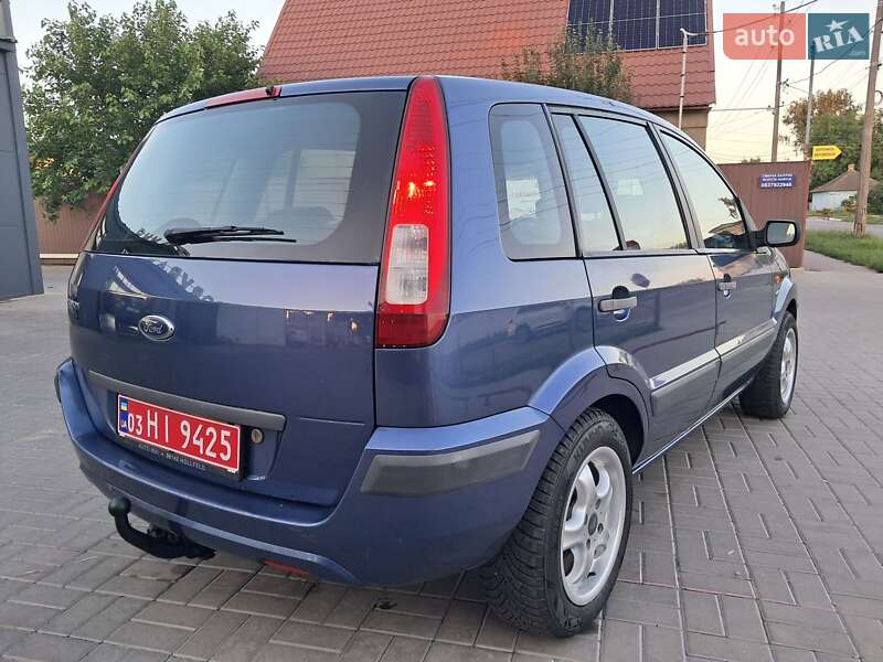 Хэтчбек Ford Fusion 2006 в Прилуках