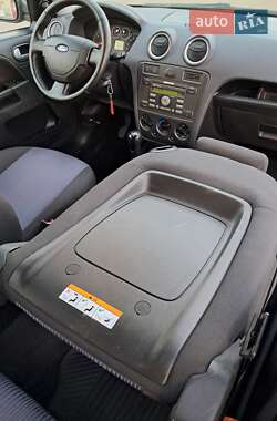 Хэтчбек Ford Fusion 2006 в 