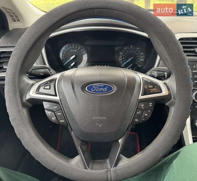 Седан Ford Fusion 2013 в Киеве