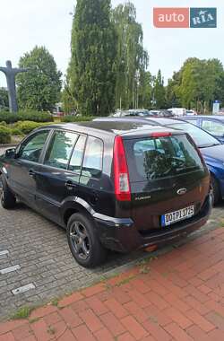 Хетчбек Ford Fusion 2011 в 