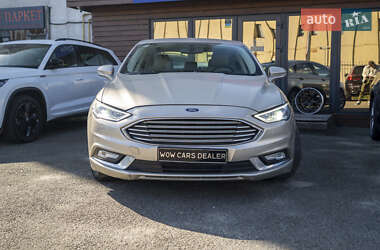 Седан Ford Fusion 2016 в 