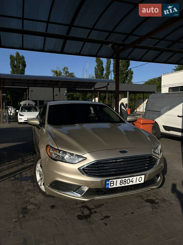 Седан Ford Fusion 2018 в Кременчуці