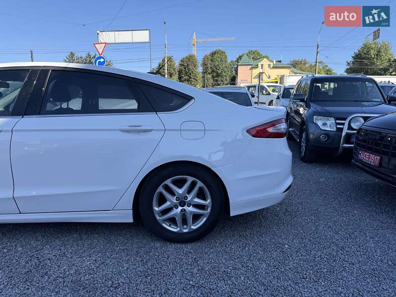 Седан Ford Fusion 2016 в Тернополе