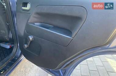 Хэтчбек Ford Fusion 2005 в 