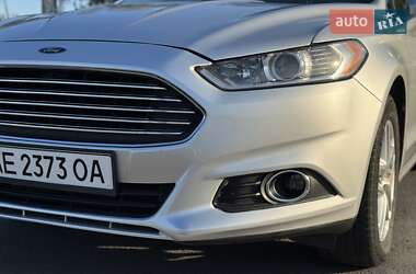 Седан Ford Fusion 2013 в 