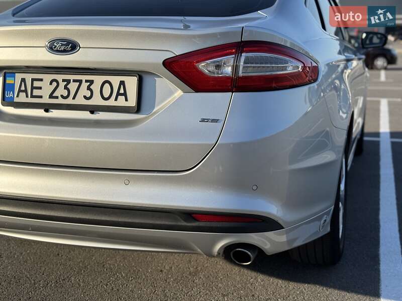 Седан Ford Fusion 2013 в Днепре