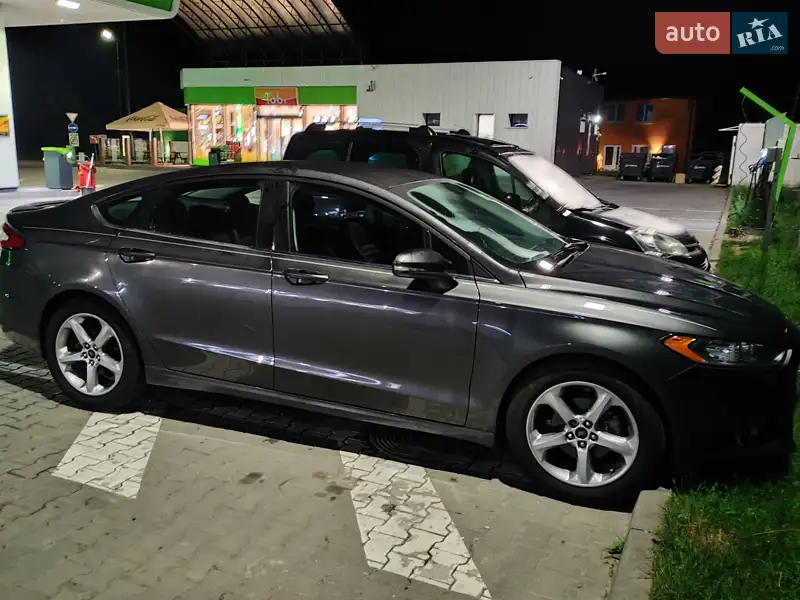 Ford Fusion 2015