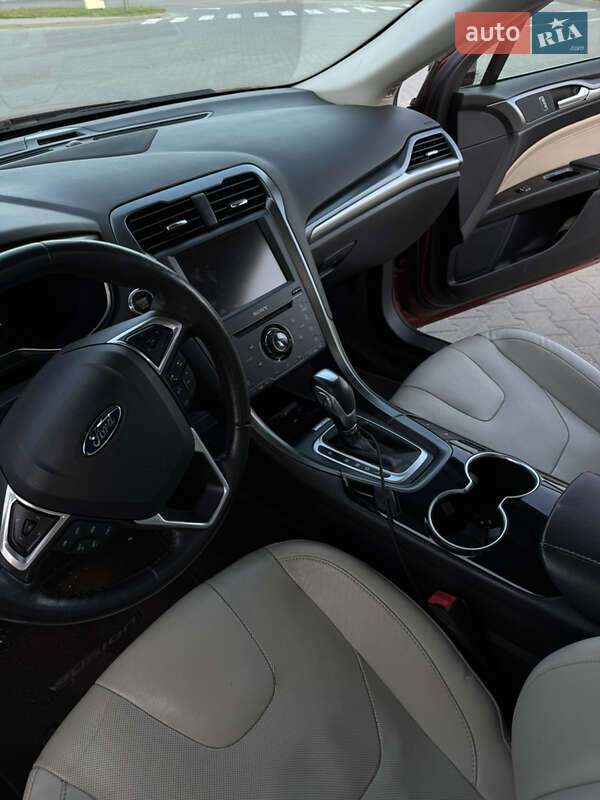 Седан Ford Fusion 2014 в Києві