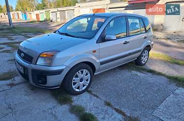 Хэтчбек Ford Fusion 2006 в 