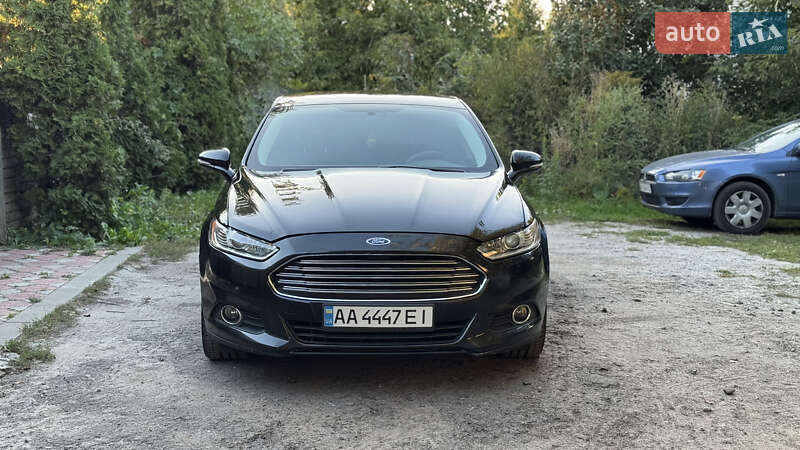 Седан Ford Fusion 2013 в Києві