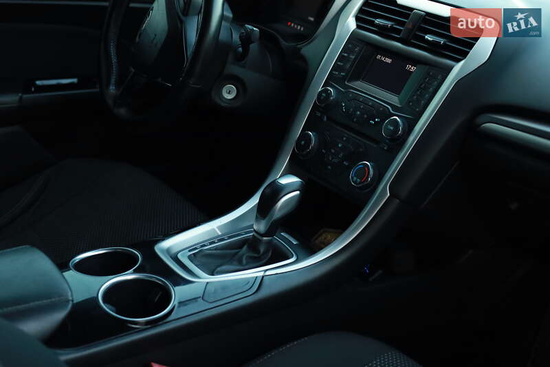 Седан Ford Fusion 2013 в Валках фото 11 Седан Ford Fusion 2013 в Валках