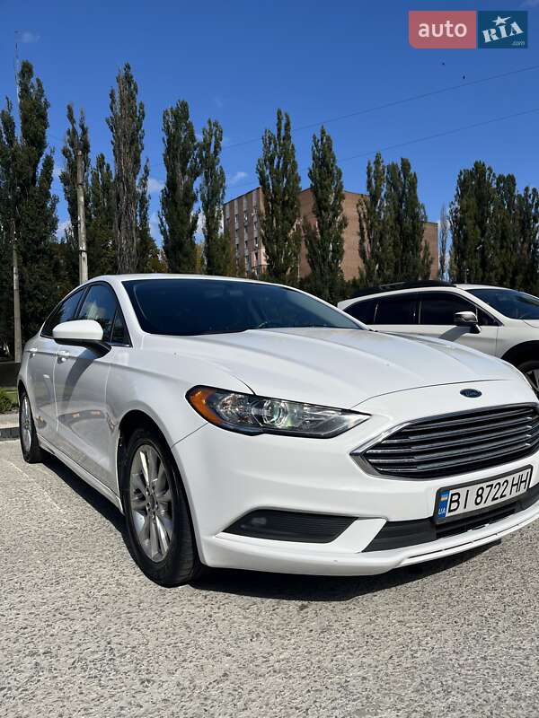 Седан Ford Fusion 2016 в Полтаві