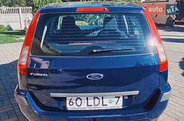 Хетчбек Ford Fusion 2009 в 
