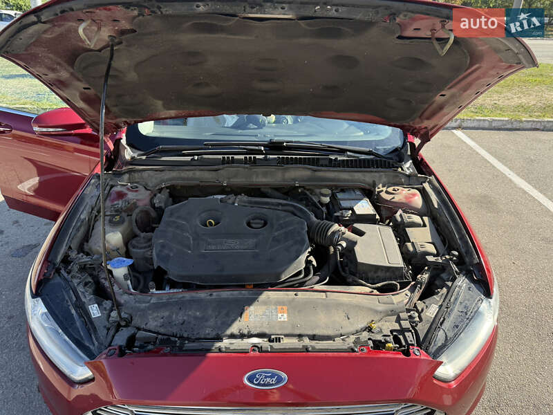Седан Ford Fusion 2016 в Днепре