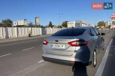 Седан Ford Fusion 2014 в 