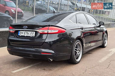 Седан Ford Fusion 2017 в 