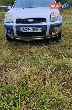 Хэтчбек Ford Fusion 2008 в 