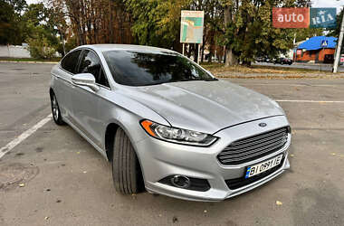 Седан Ford Fusion 2013 в 