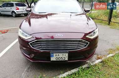 Седан Ford Fusion 2016 в 