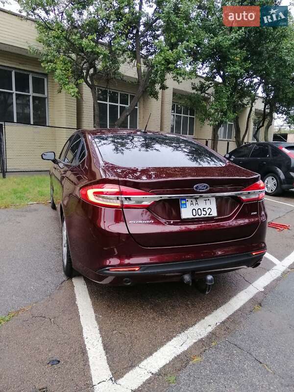 Седан Ford Fusion 2016 в Киеве фото 4 Седан Ford Fusion 2016 в Киеве