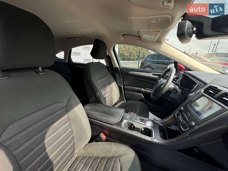 Седан Ford Fusion 2020 в Луцке