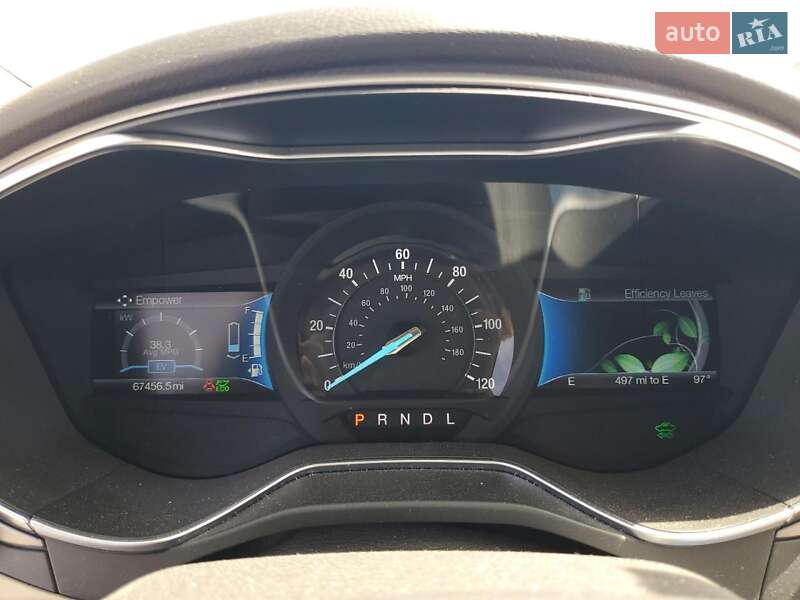 Седан Ford Fusion 2016 в Хмельницком