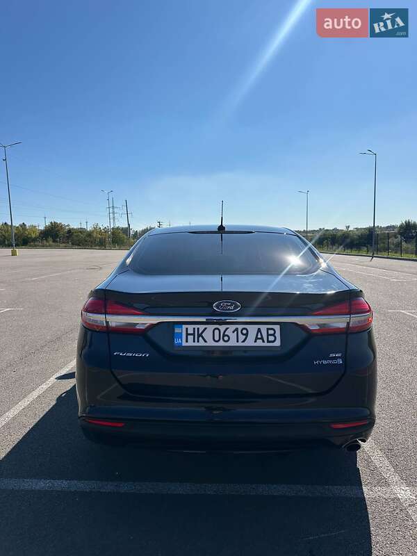 Седан Ford Fusion 2017 в Рівному