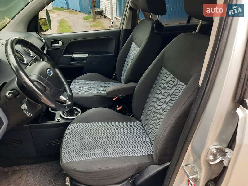 Хэтчбек Ford Fusion 2006 в Полтаве фото 48 Хэтчбек Ford Fusion 2006 в Полтаве