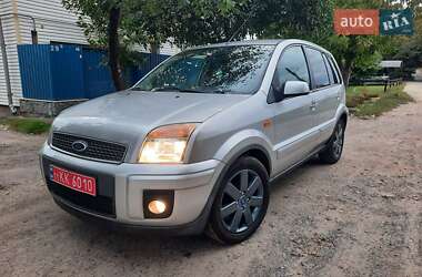 Хэтчбек Ford Fusion 2006 в 