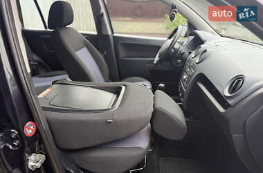 Хетчбек Ford Fusion 2009 в 